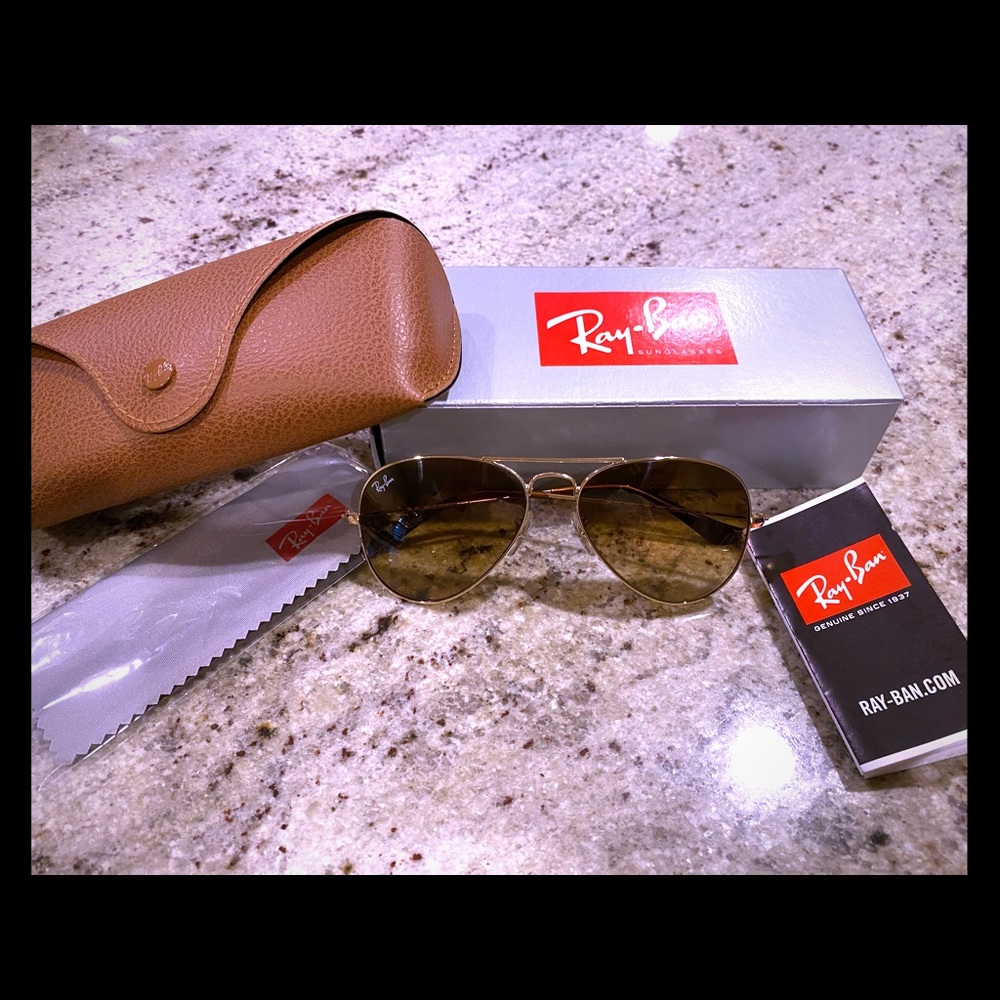 Ladies classic RayBan aviators small